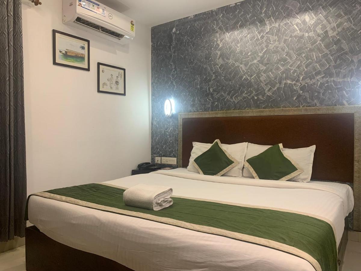Hotel Greenlife Kochi Екстер'єр фото